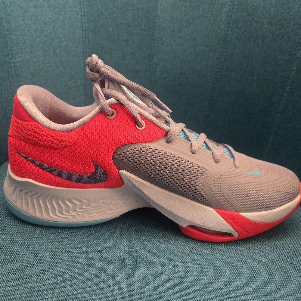 Nike Zoom Freak 4- Indigo Haze/Space Purple